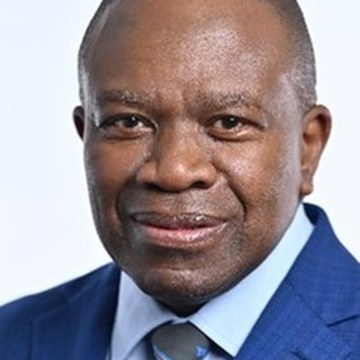 Dr Zwanani Titus Mathe
